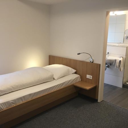 Landhotel Gasthof am Berg Dornstadt Exterior foto