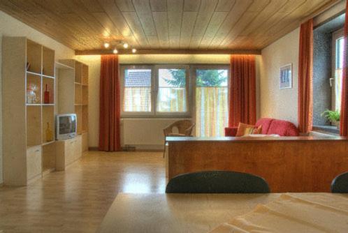 Landhotel Gasthof am Berg Dornstadt Exterior foto