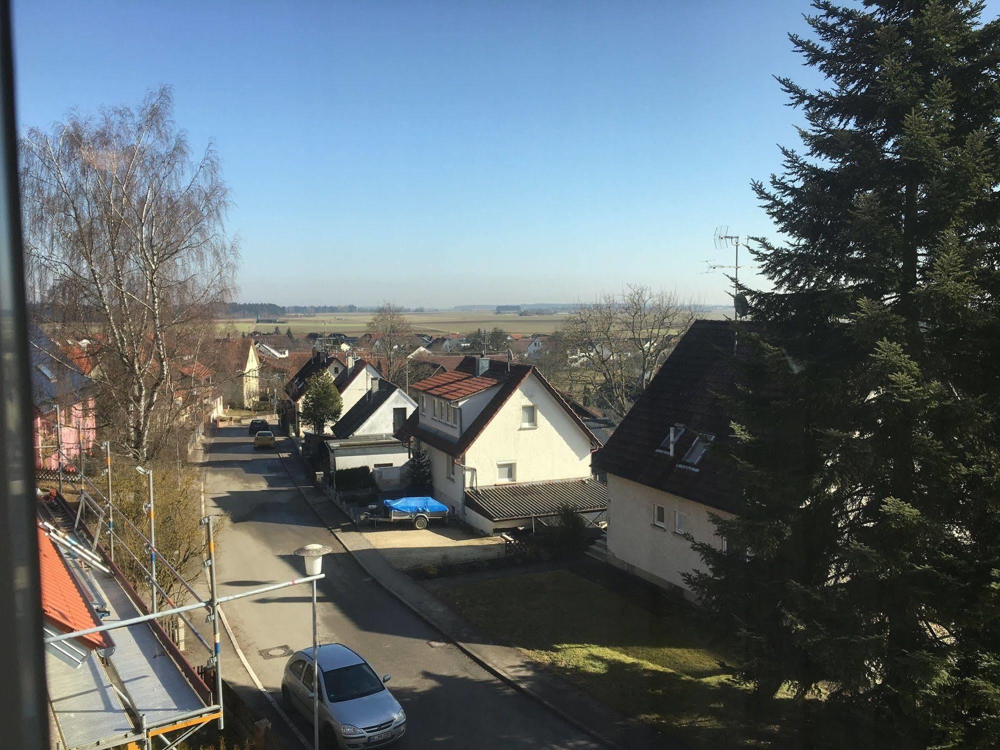 Landhotel Gasthof am Berg Dornstadt Exterior foto